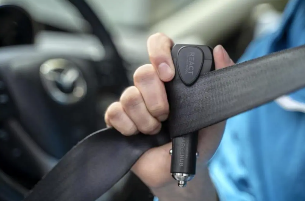 React Seat Belt Cutter