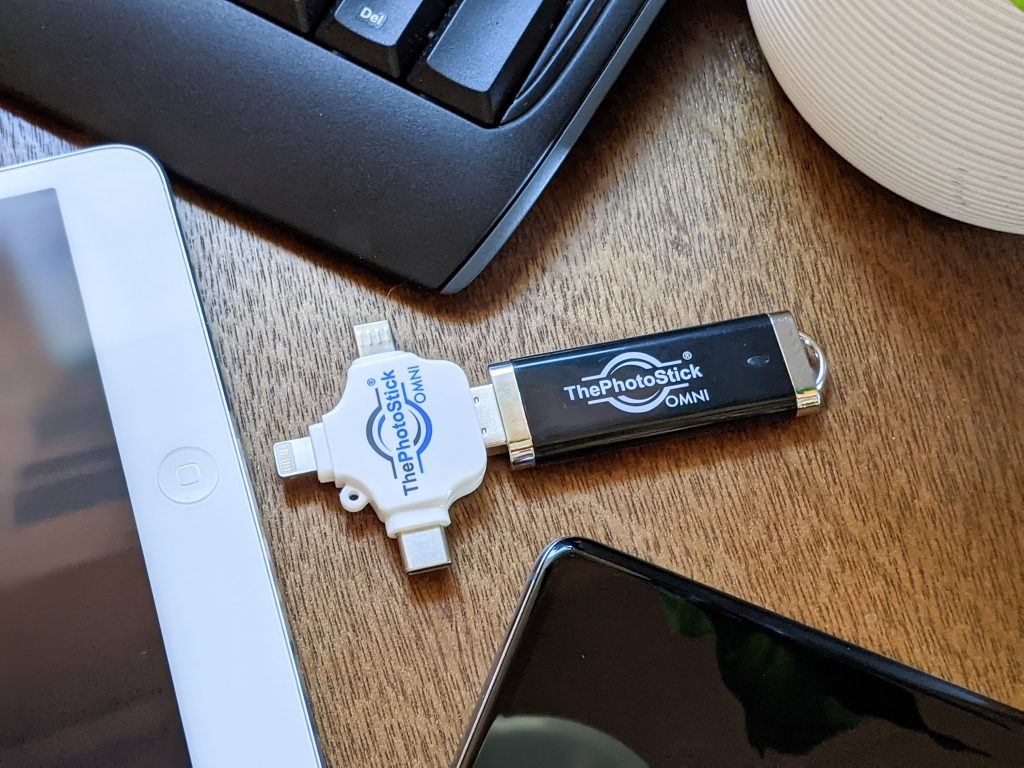 PhotoStick Omni Review 2023: Best Photo & Video Backup Device
