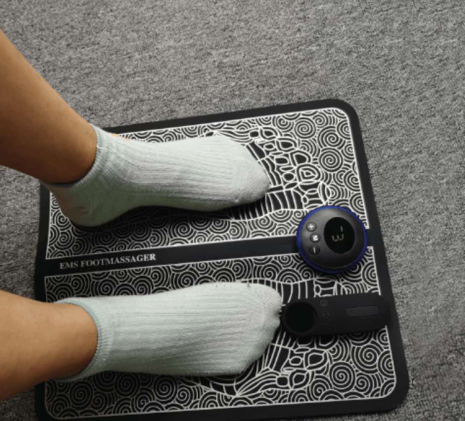 FOOTY MASSAGER CARPET REVIEW- Intelligent EMS Massager