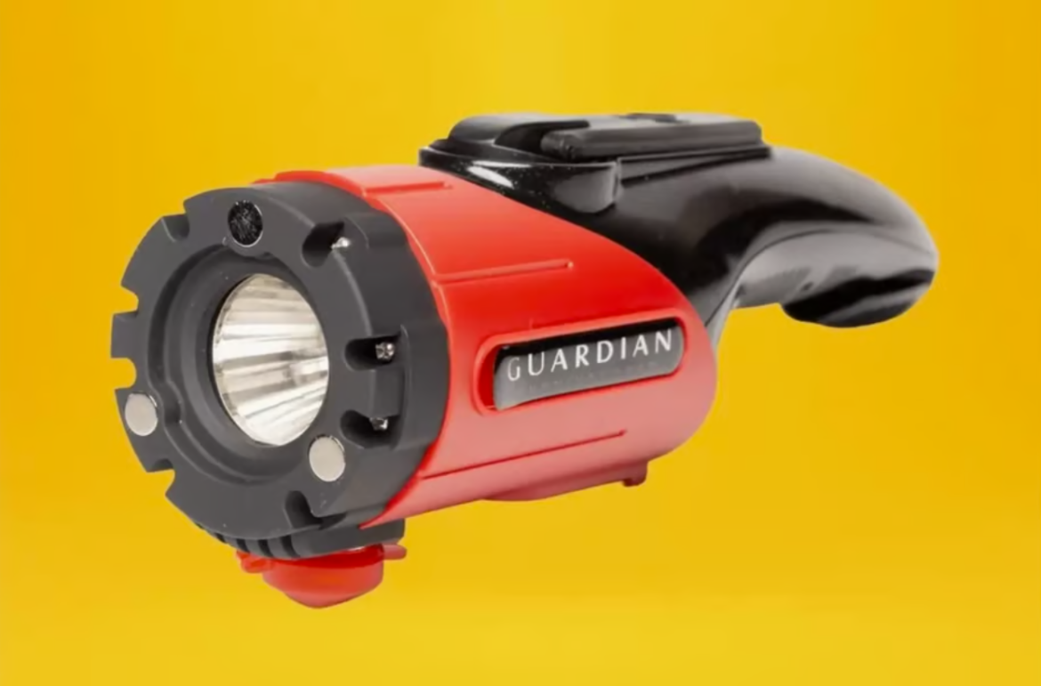 Auto Guardian Reviews 2024: Life Saving Auto Flashlight Tool